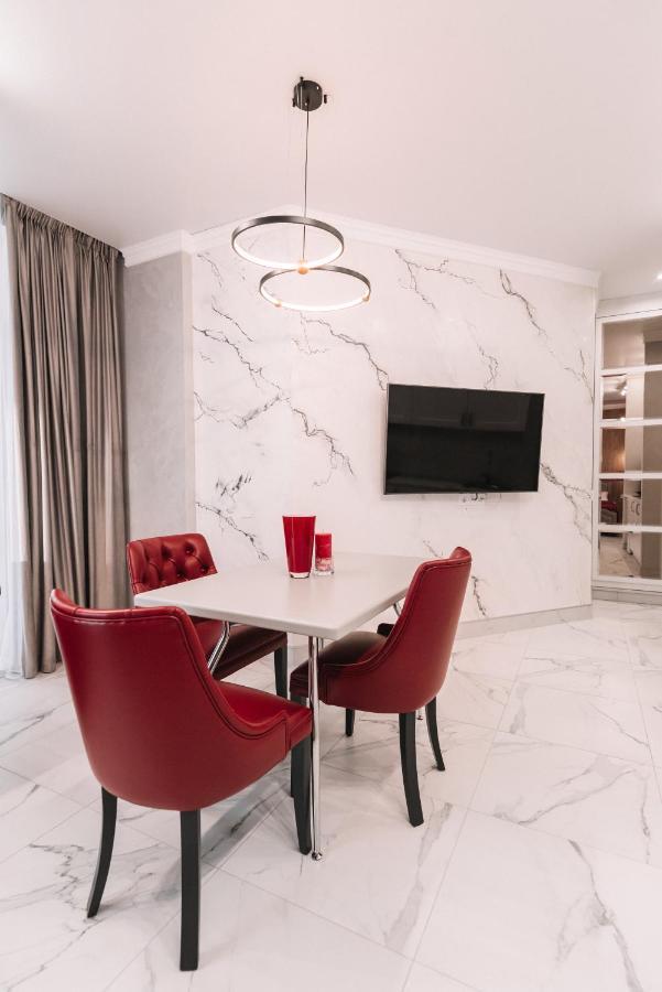 Royal Tower Vip Smart Apartments 4 Kiev Buitenkant foto