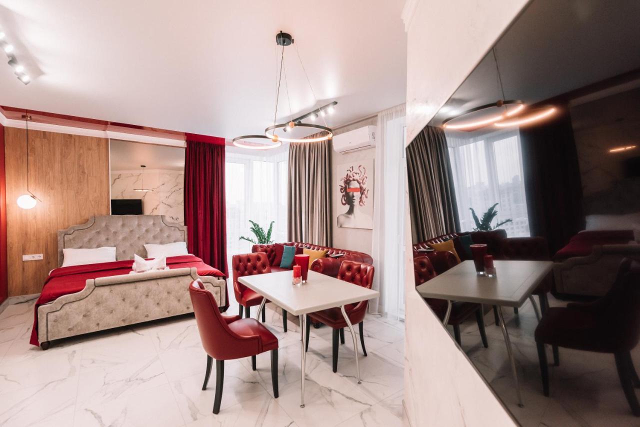 Royal Tower Vip Smart Apartments 4 Kiev Buitenkant foto