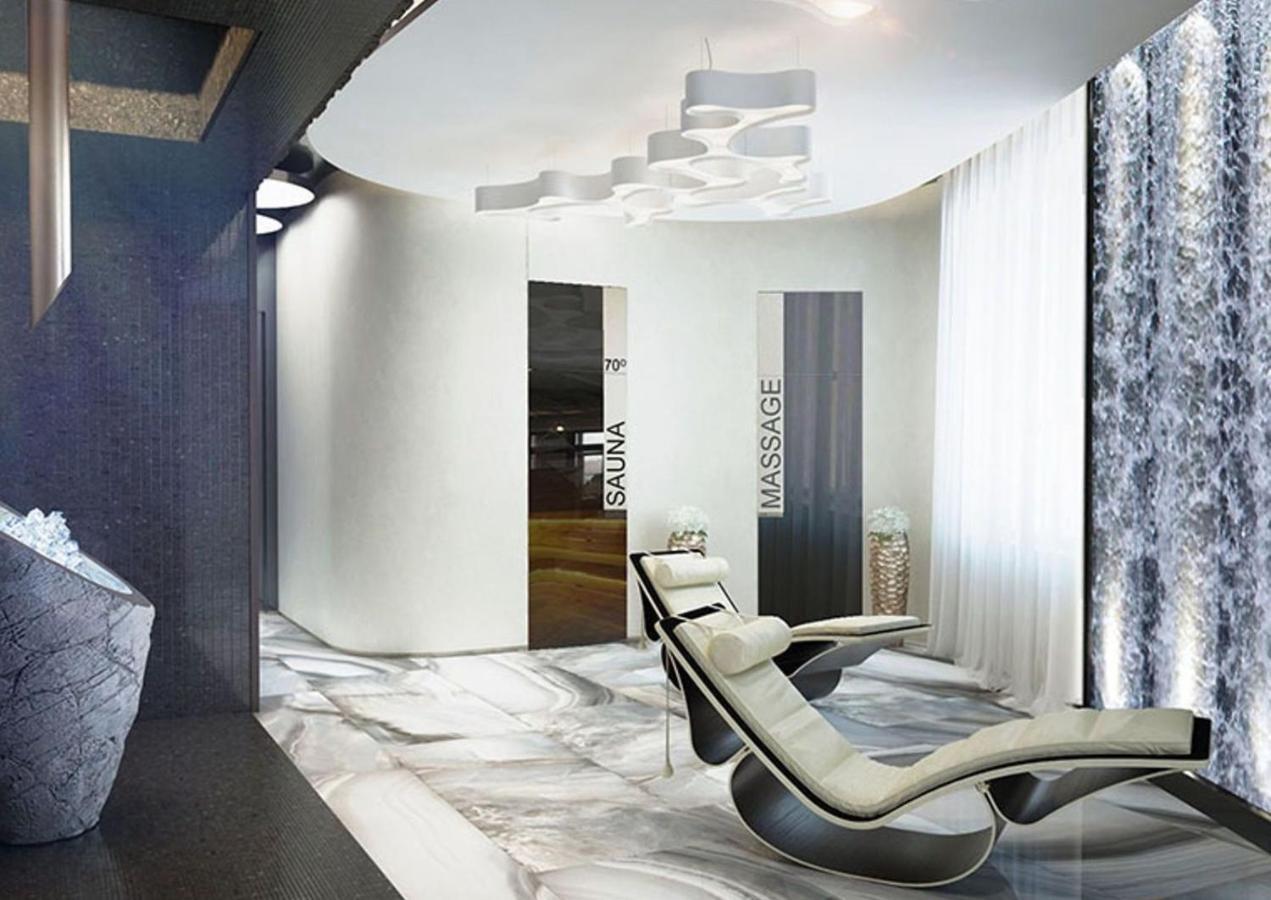 Royal Tower Vip Smart Apartments 4 Kiev Buitenkant foto