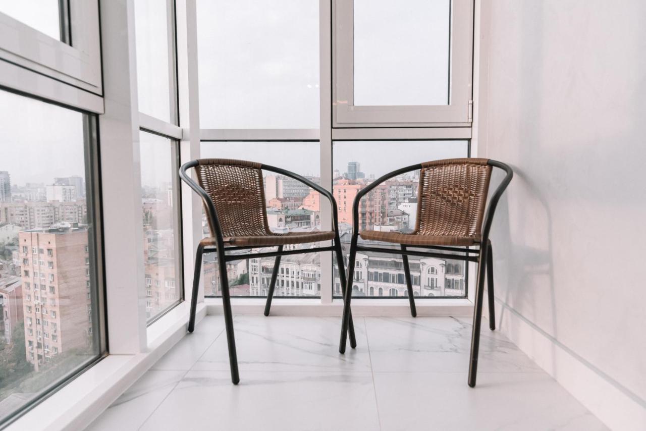 Royal Tower Vip Smart Apartments 4 Kiev Buitenkant foto